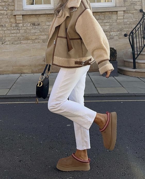 UGG Tazz Slipper Chestnut (W)