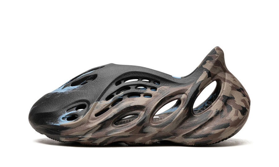 Yeezy Foam RNNR 'MX Cinder' milanostore