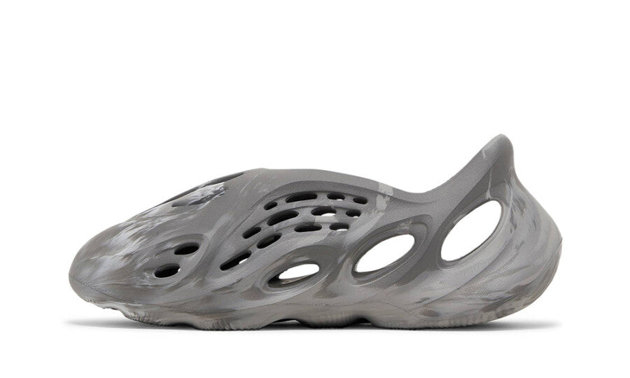 Yeezy Foam RNNR 'MX Granite' milanostore