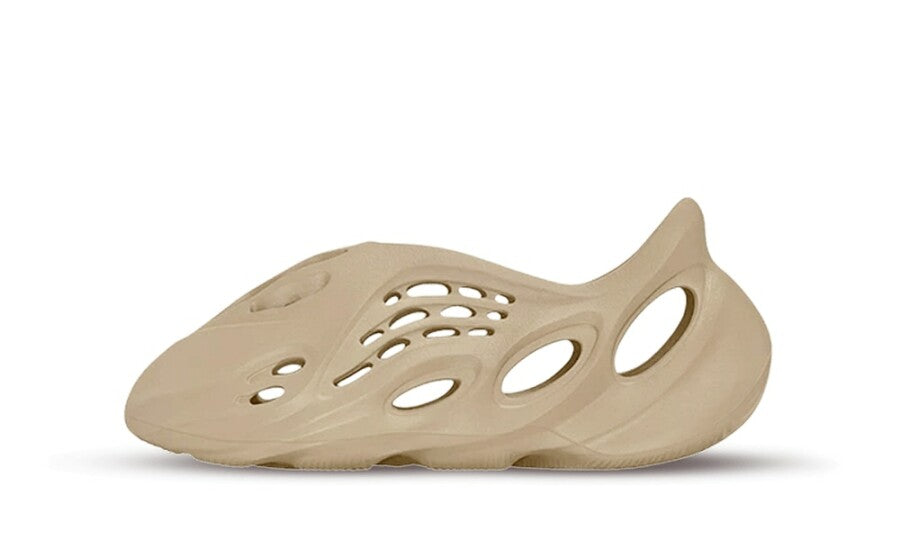 Yeezy Foam RNNR 'Clay Taupe' milanostore